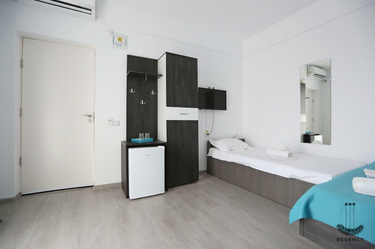 אפורי נורד Regency Villa מראה חיצוני תמונה